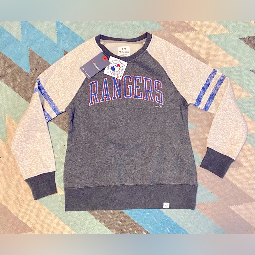 NWT Women’s Texas Rangers Fanatics Crewneck
